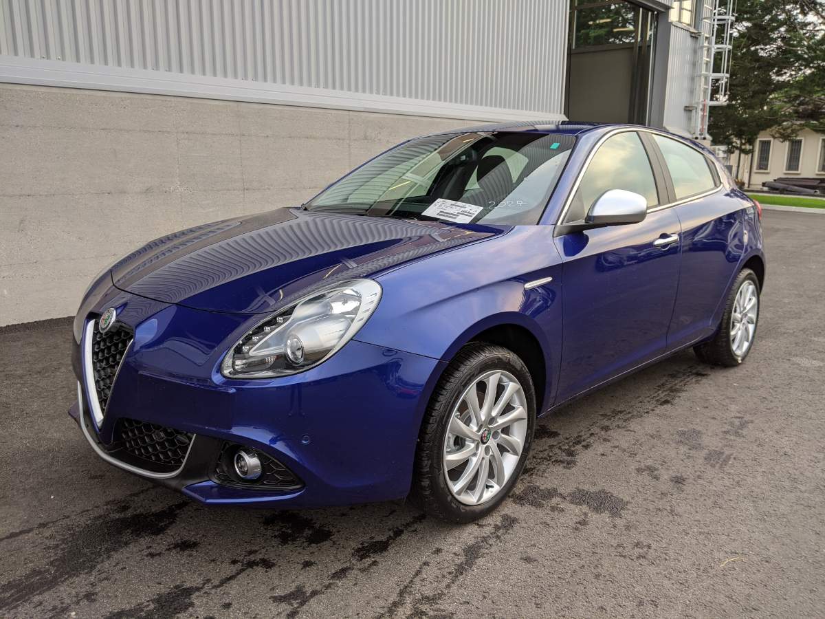 Alfa Romeo Giulietta Jtdm Cv Sport Blu Anodizzato Km A Soli