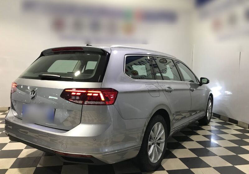 Volkswagen Passat Variant Tdi Scr Evo Dsg Business Bmt Argento