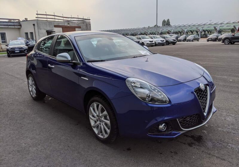 Alfa Romeo Giulietta 1 6 JTDm 120 CV Super Blu Anodizzato Km 0 A Soli