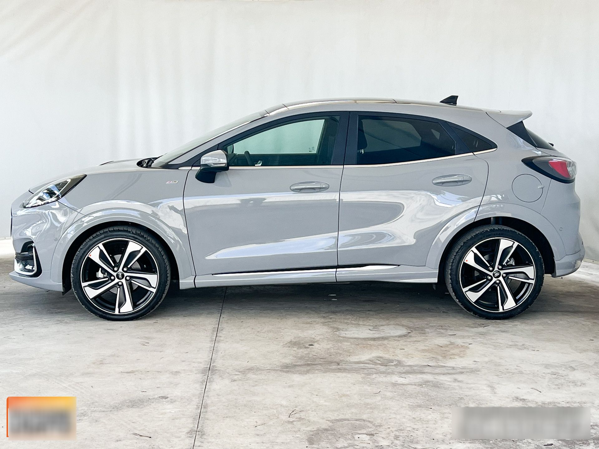 Ford Puma Solar Silver CrossOver RR0CYRR | Facile.it