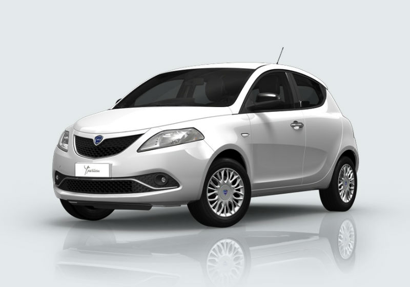 LANCIA Ypsilon 1.2 69 CV 5 porte Silver Bianco Neve Km 0