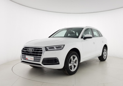 AUDI Q5 2.0 TDI 190 CV quattro S tronic Business Sport Bianco Ibis Km 0