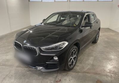 BMW X2 sDrive18d Business-X Automatica Black Usato Garantito