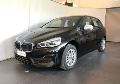 BMW Serie 2 216d Active Tourer Advantage Schwarz Km 0