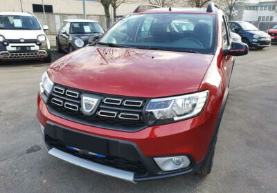 DACIA Sandero Stepway 1.5 Blue dCi 95 CV Techroad Rosso Fusion Usato Garantito