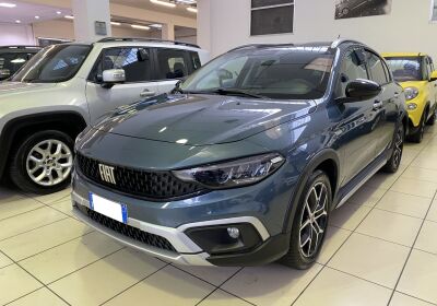 FIAT Tipo 1.0 5 porte Cross Blu Oceano Usato Garantito