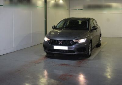 FIAT Tipo 1.4 Easy Business 95cv Grigio Colosseo Usato Garantito