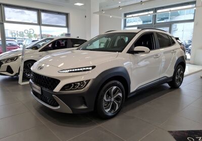 HYUNDAI Kona 1.6 gdi hev Xline Safety Pack 2wd 141cv dct Vernice Micalizzata "Red" Km 0