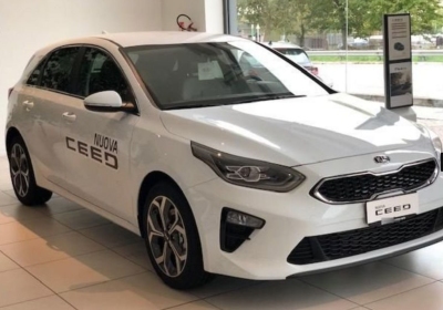 KIA Ceed 1.6 CRDi 136 CV 5p. Evolution Cassa White Da immatricolare