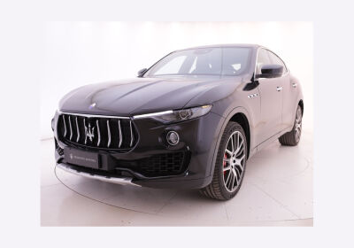MASERATI Levante 3.0 V6 430cv auto Nero Ribelle Usato Garantito
