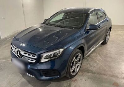 Mercedes GLA 200d Automatic Premium Blue Denim Usato Garantito