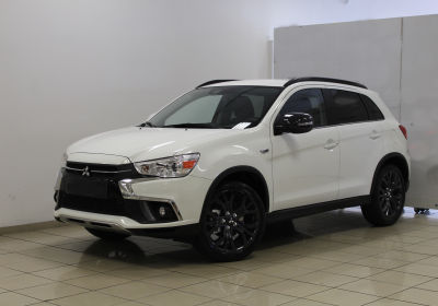 MITSUBISHI ASX 1.6 Knight 2WD Polar White Da immatricolare