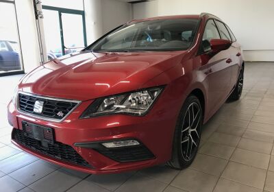 SEAT Leon 1.5 EcoTSI ST FR Rosso Intenso Km 0