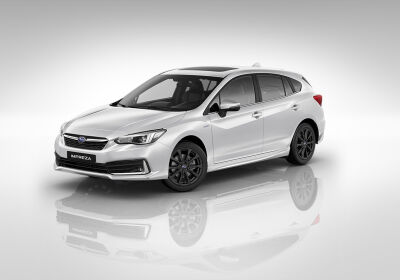 Subaru Impreza 2.0i Lineartronic MHEV Premium Crystal White Pearl