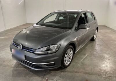 Volkswagen Golf 1.5 TGI 5p. Business BlueMotion Technology Indium Grey Usato Garantito