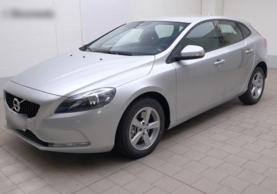 VOLVO V40 2.0 D2 Business Silver Bright Km 0