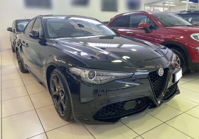 ALFA ROMEO Giulia 2.2 Turbodiesel 160 CV AT8 B-Tech Nero Vulcano Usato Garantito
