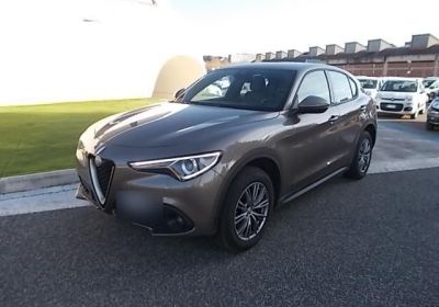 ALFA ROMEO Stelvio 2.2 Turbodiesel 210 CV AT8 Q4 Executive Titanio Imola Usato Garantito