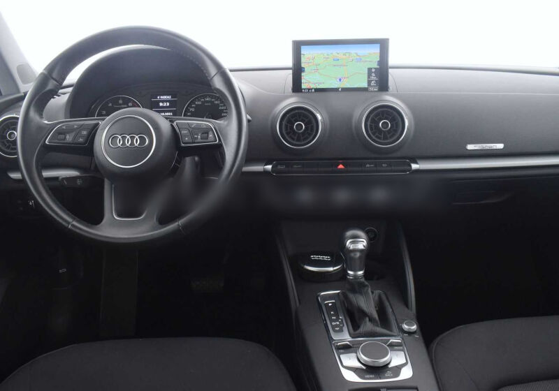 Audi A3 SPB 1.4 tfsi g-tron 110cv Nero Brillante Usato Garantito M30CS3M-3_2022_03_29_16_11_34-v1