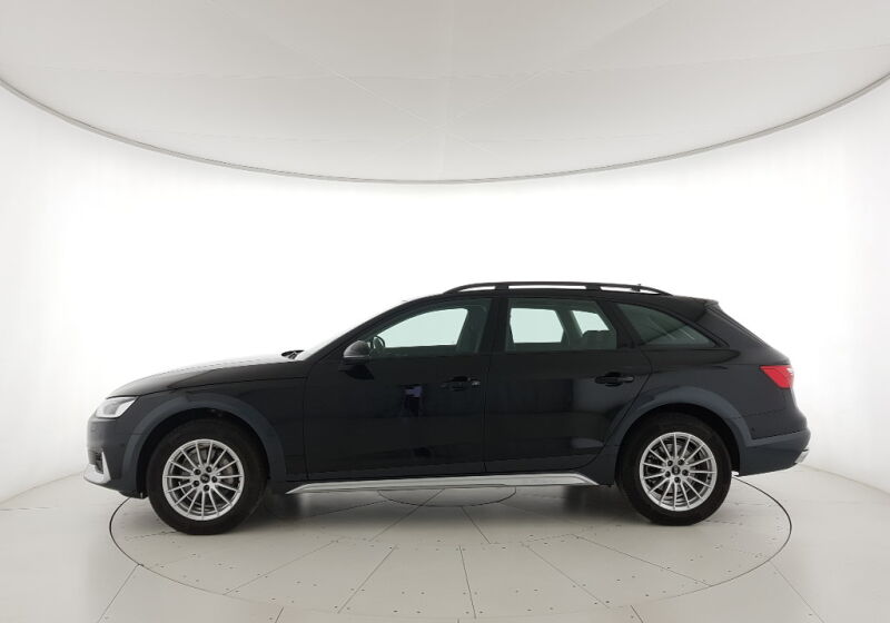 Audi A4 Allroad 40 2.0 tdi mhev Business quattro 204cv s-tronic Nero Mythos Usato Garantito A80CU8A-image-03