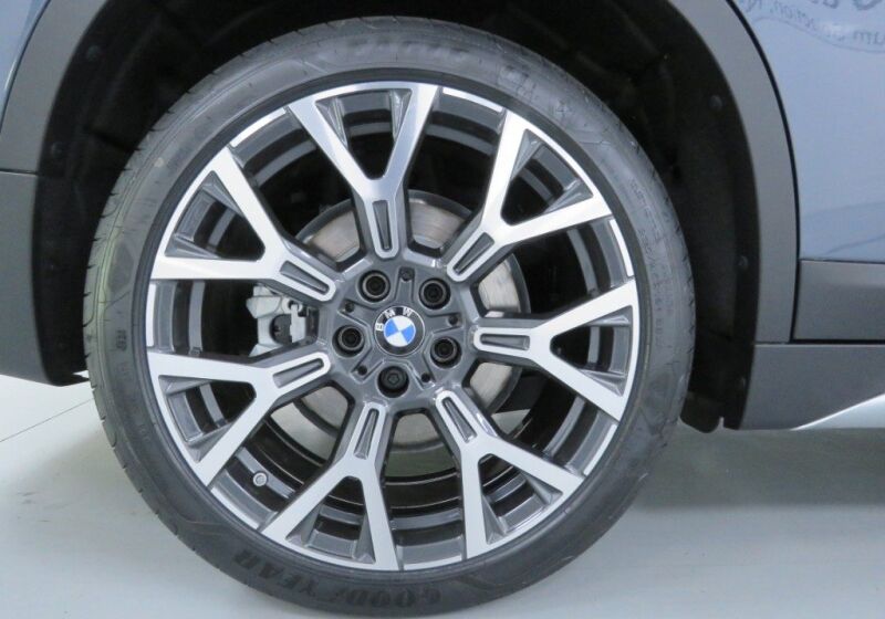 BMW X1 xDrive25e xLine Storm Bay Nuova a soli 49.800€ su MiaCar (UN0B5NU)