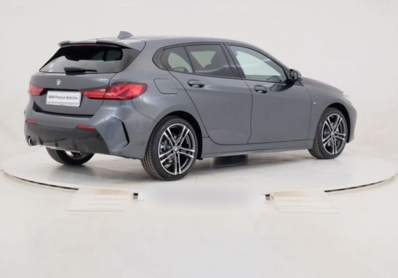 BMW Serie 1 116d 5p. MSport aut. Mineral Grey Km 0 a soli 34.690€ su