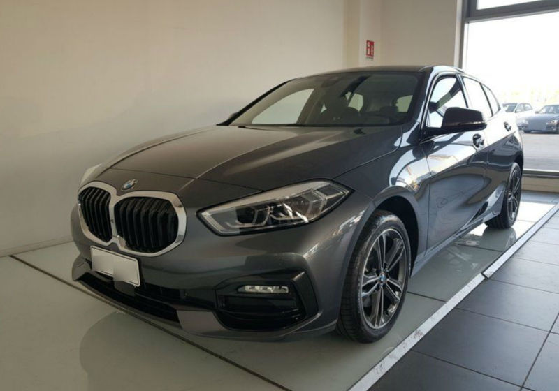 BMW Serie 1 116d 5p. Sport Mineral Grey Km 0 A Soli 29.605€ Su MiaCar ...