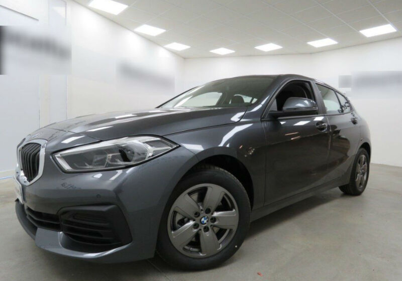 BMW Serie 1 118d 5p. Business Advantage Auto Mineral Grey Nuova a soli ...