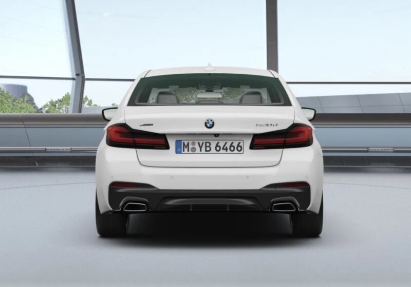 BMW Serie 5 520d mhev 48V xdrive Msport auto Alpine White Km 0 E20CT2E-Schermata%202022-05-04%20alle%2009.59.29