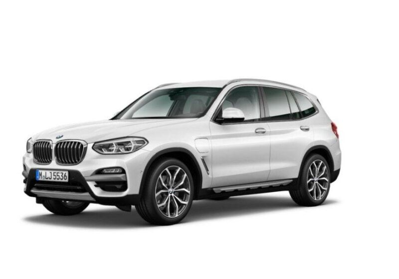 BMW X3 xdrive 30e xLine auto Mineral White Nuova a soli 59.800€ su