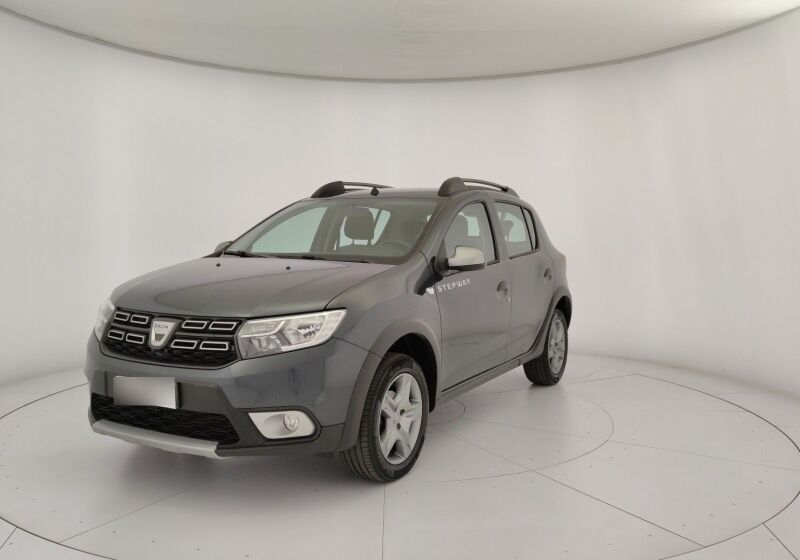 Dacia Sandero Stepway Comfort Eco-g 100 Dacia Sandero Stepway 1.0 tce Comfort Eco-g 100cv Grigio Cometa Nuova a