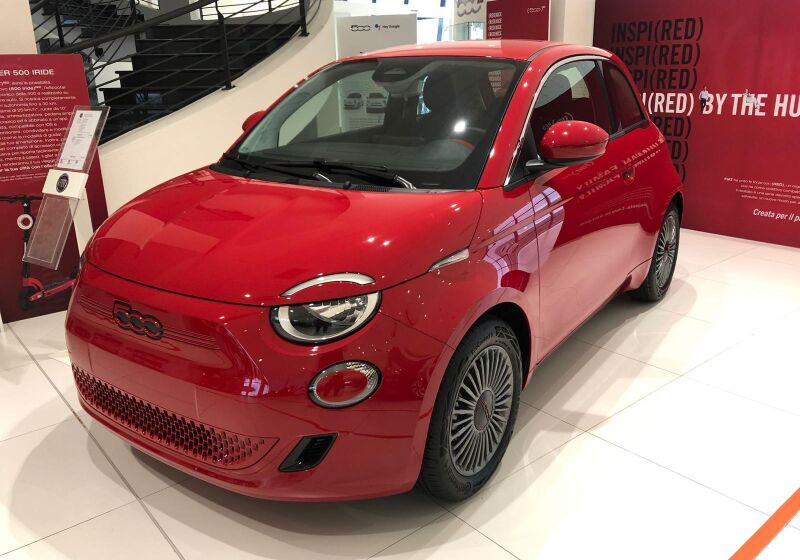 FIAT 500e (Red) Red by (RED) Km 0 H40C64H-image-01