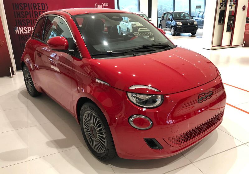 FIAT 500e (Red) Red by (RED) Km 0 H40C64H-image-02