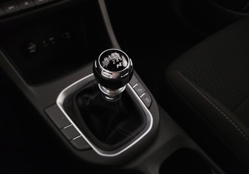 HYUNDAI i30 1.0 t-gdi N-line Phantom Black Km 0 A50CM5A-image-02