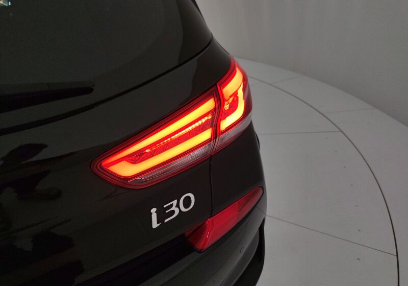 HYUNDAI i30 1.0 t-gdi N-line Phantom Black Km 0 A50CM5A-image-11