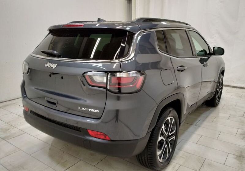 Jeep Compass 1.6 mjt Limited 2wd 130cv Graphite gray Km 0 a soli 32.230