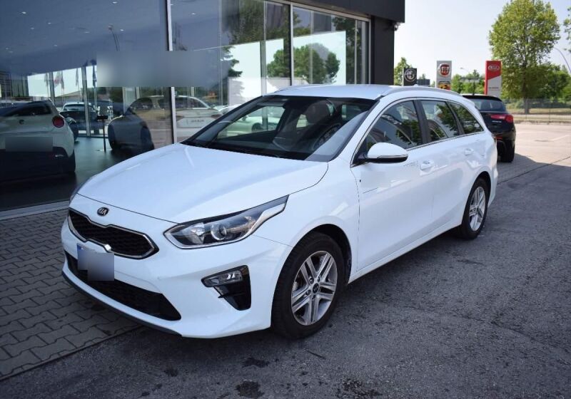 Kia Ceed 16 Crdi 115 Cv Sw Business Class Clear White Km 0 A Soli 21