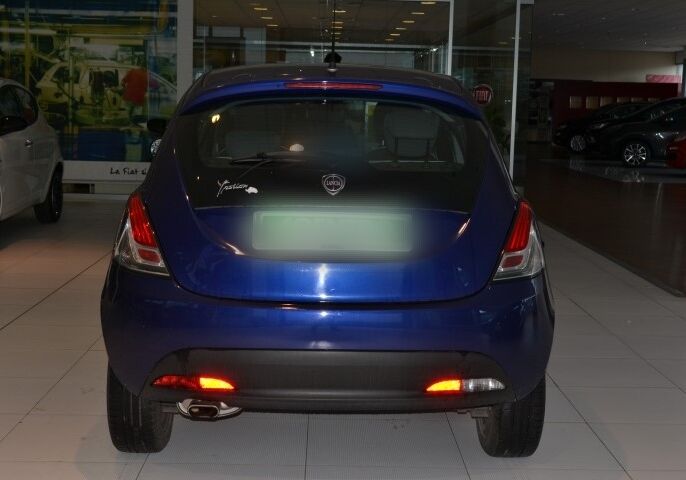 LANCIA Ypsilon 1.2 69 CV 5 porte Elefantino Blu Zaffiro Usato Garantito CL0CMLC-c-v1
