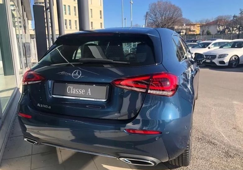Mercedes Classe A 180 D Automatic Sport Auto Blue Denim Km 0 A Soli 29 