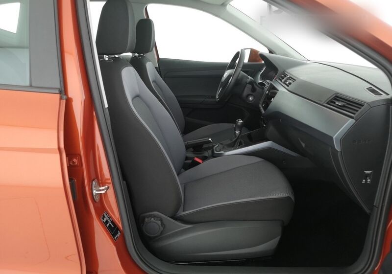 Seat Arona 1.6 TDI 95 CV Style Giallo Usato Garantito CA0CVAC-5-v1