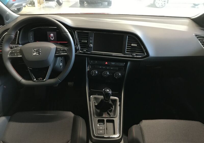 SEAT Leon 1.5 EcoTSI ST FR Rosso Intenso Km 0 MY0CLYM-d