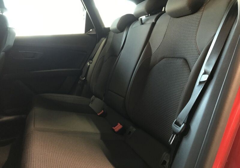 SEAT Leon 1.5 EcoTSI ST FR Rosso Intenso Km 0 MY0CLYM-f