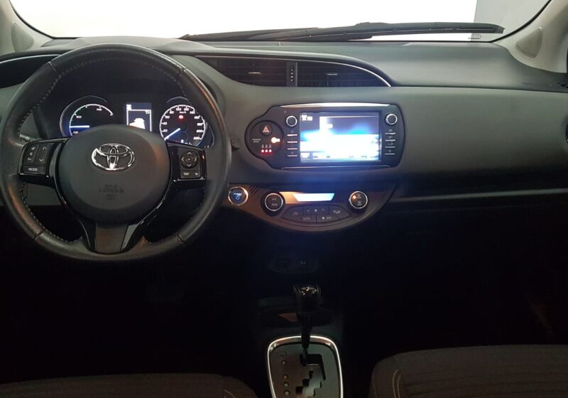 Toyota Yaris 5p 1.5 hybrid Active Dark Grey Usato Garantito EE0CTEE-e