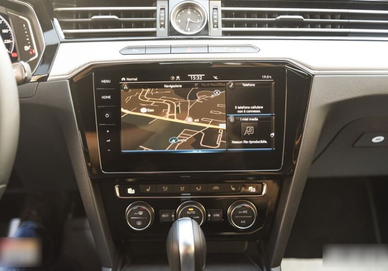 VOLKSWAGEN Arteon 2.0 TDI 190 CV DSG SCR Sport BlueMotion Technology Pyrit Silver Km 0 6E0B9E6-75aeb3e05b1e4de6a985a5b643daa0b5_orig_censored