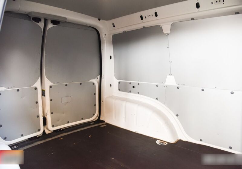 VOLKSWAGEN Caddy 2.0 tdi Business Bianco Usato Garantito C40CJ4C-image-07_censored