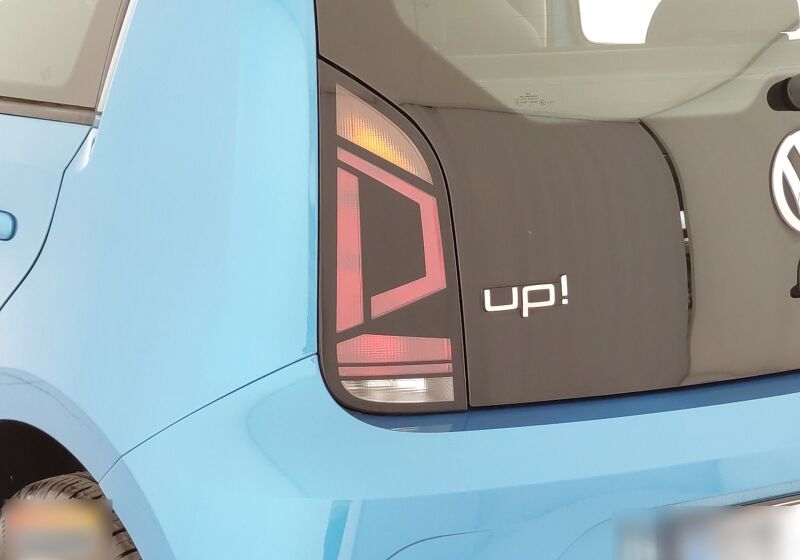 Volkswagen up! 1.0 75 CV 5p. move up! BlueMotion Technology Teal Blue Usato Garantito WY0C9YW-f_censored