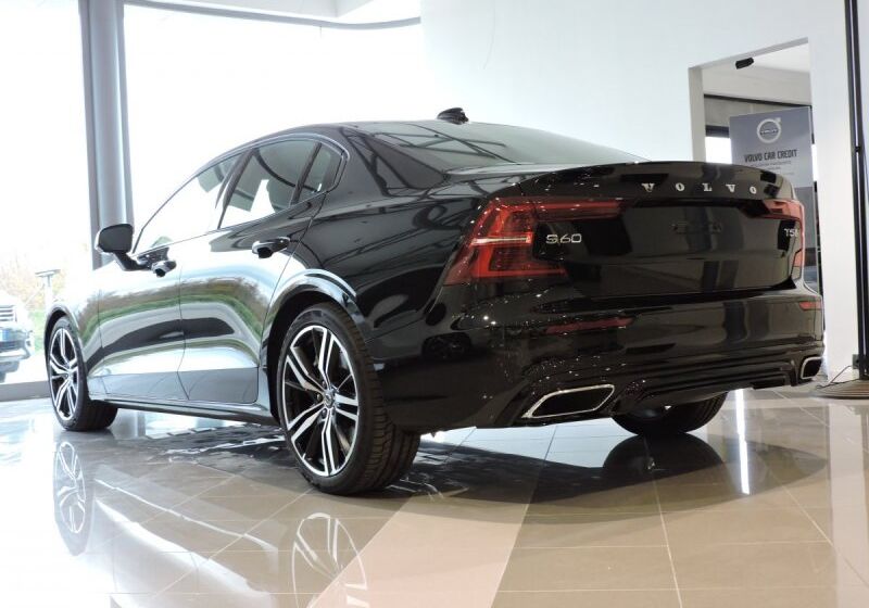 VOLVO S60 T5 Geartronic R-design Nero Km 0 W20CJ2W-volvo5